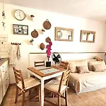 Mali Vacacional 科拉雷侯